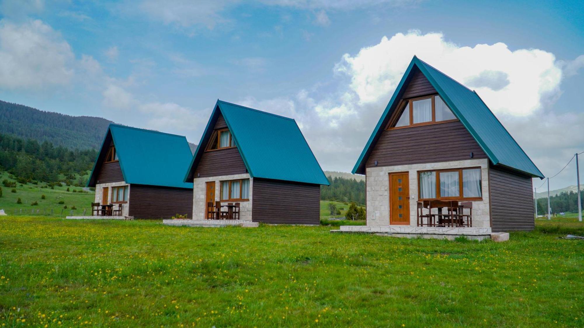 Family Farm Pejovic Holiday home *